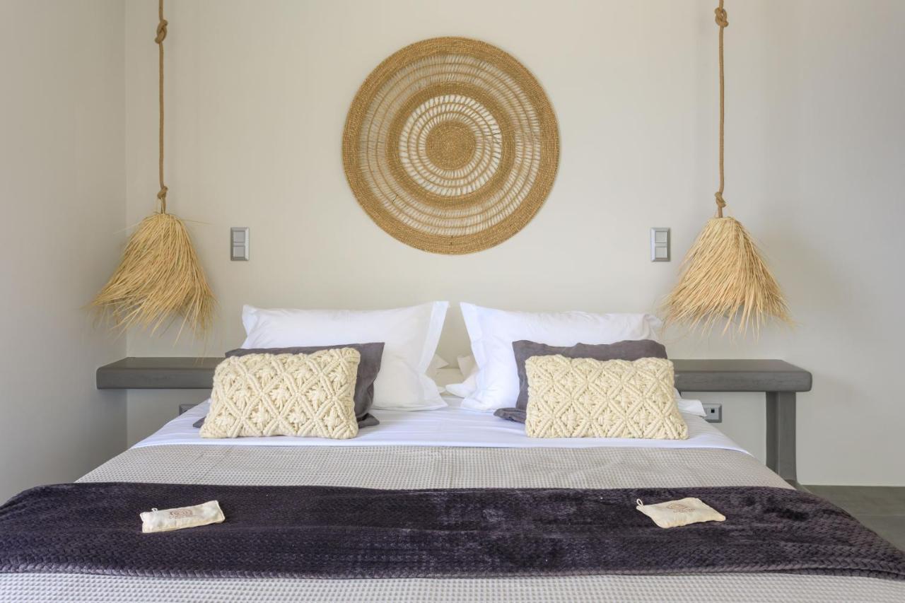 Iliades Luxury Boutique Suites Баці Екстер'єр фото