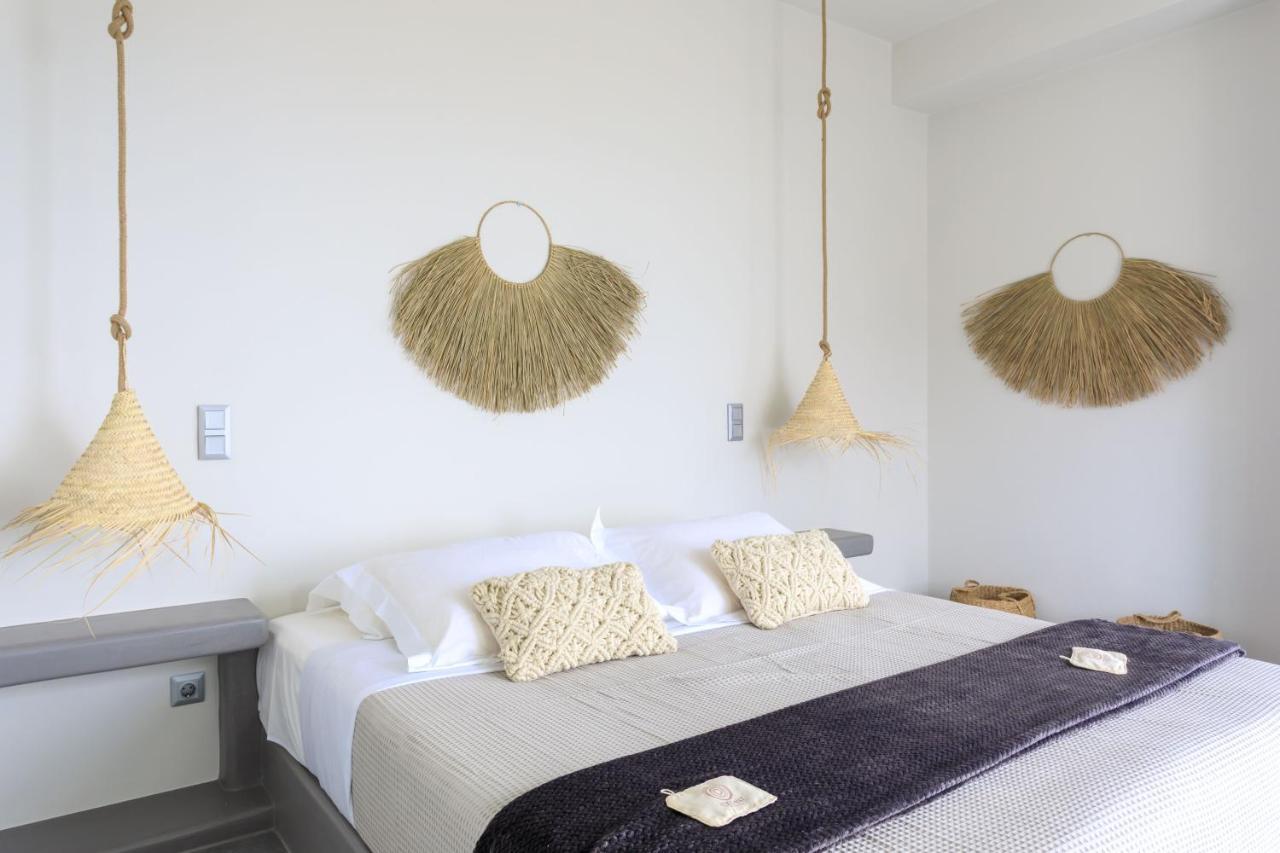 Iliades Luxury Boutique Suites Баці Екстер'єр фото