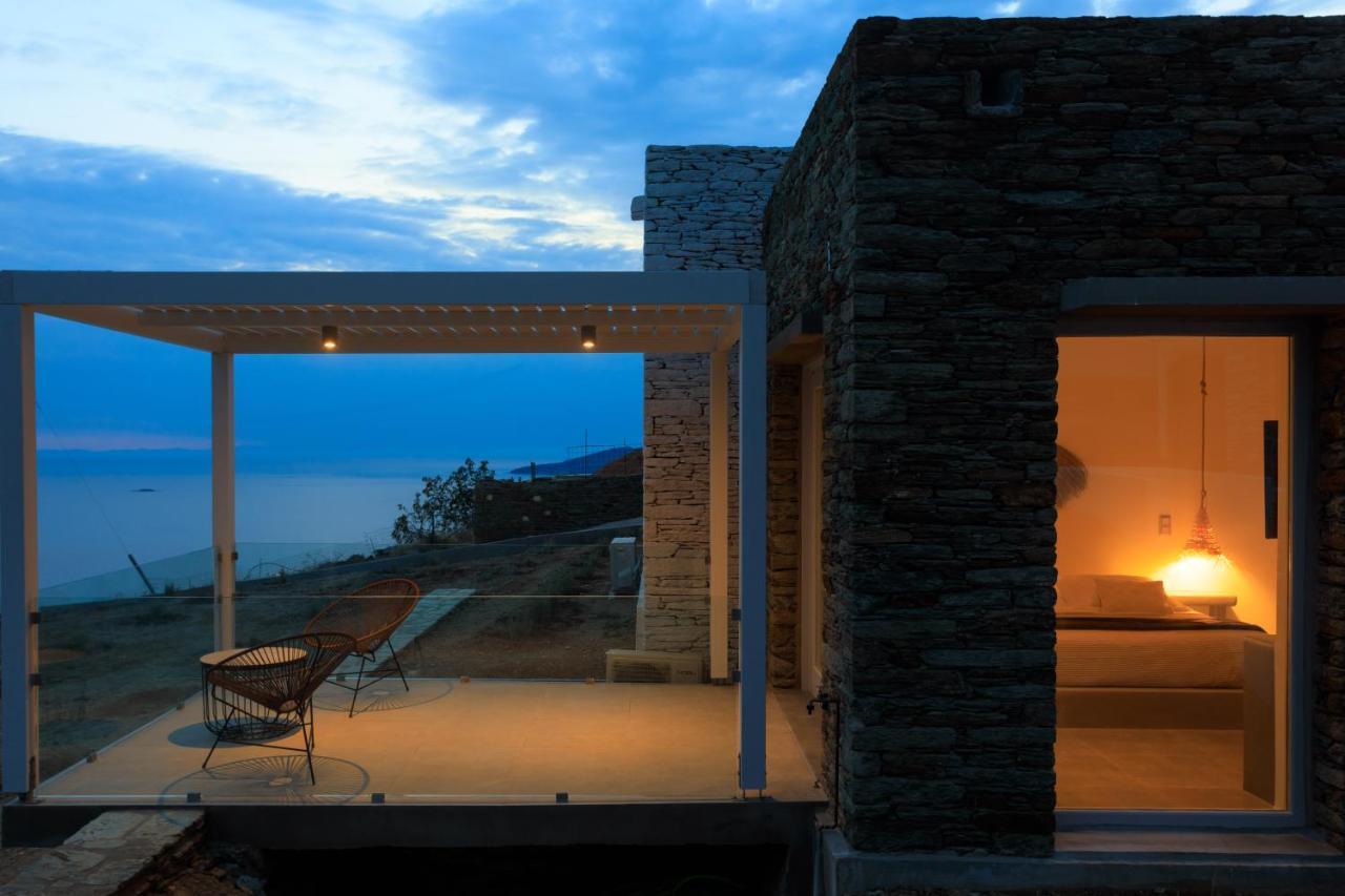 Iliades Luxury Boutique Suites Баці Екстер'єр фото