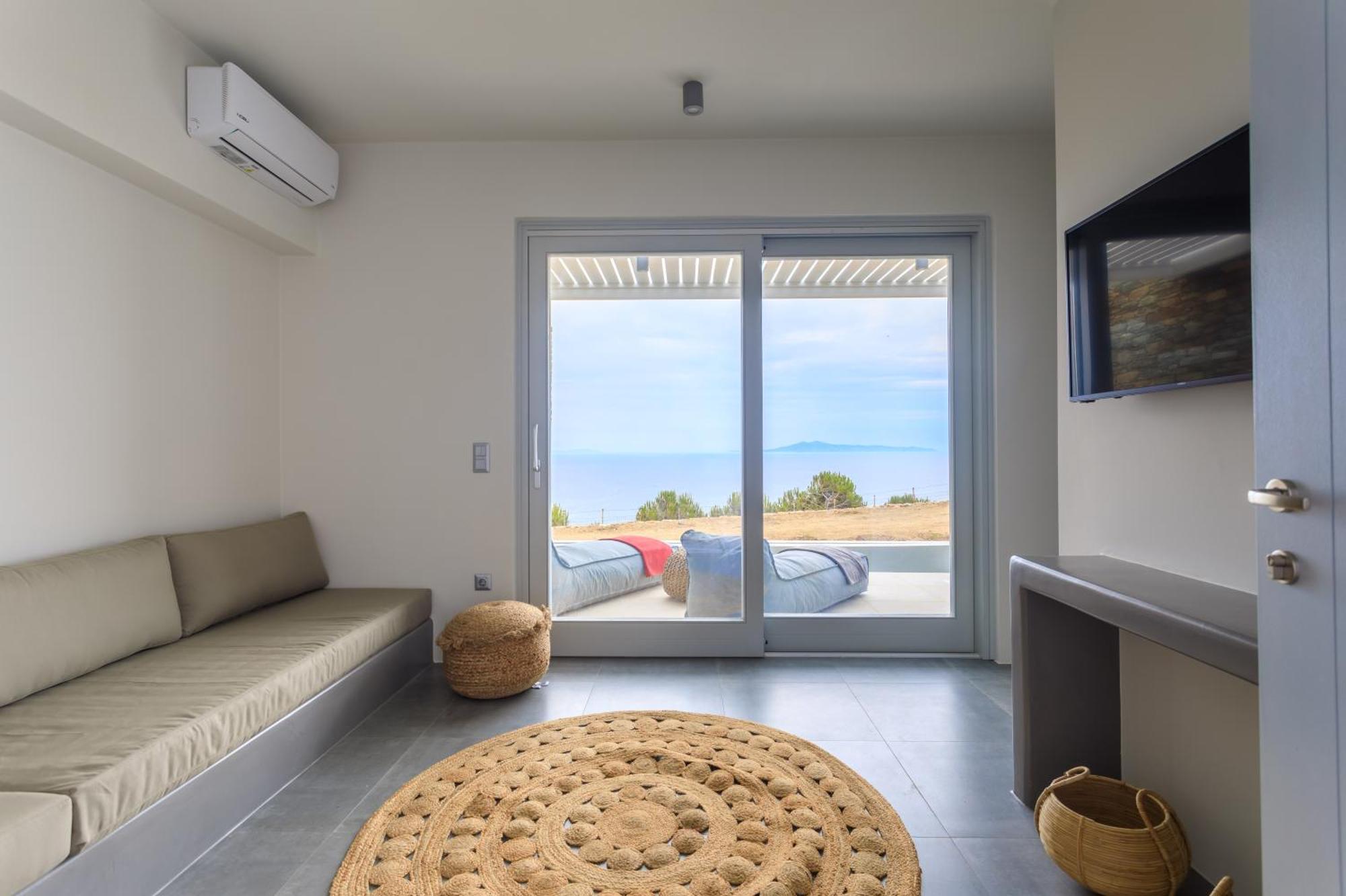 Iliades Luxury Boutique Suites Баці Номер фото